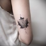 Фото тату про любовь Кленовый Лист 03.02.2020 №156 -maple leaf tattoo- tatufoto.com
