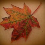 Фото тату про любовь Кленовый Лист 03.02.2020 №185 -maple leaf tattoo- tatufoto.com