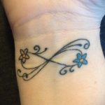 Фото тату про любовь рисунок Бесконечность 03.02.2020 №037 -heart tattoo- tatufoto.com