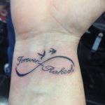 Фото тату про любовь рисунок Бесконечность 03.02.2020 №063 -heart tattoo- tatufoto.com