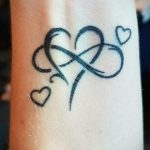 Фото тату про любовь рисунок Бесконечность 03.02.2020 №100 -heart tattoo- tatufoto.com