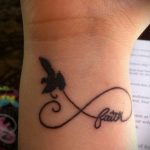Фото тату про любовь рисунок Бесконечность 03.02.2020 №143 -heart tattoo- tatufoto.com