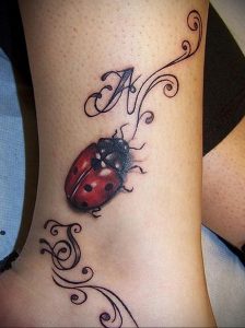 Фото тату про любовь рисунок Божья Коровка 03.02.2020 №229 -ladybug- tatufoto.com