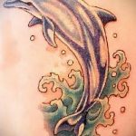 Фото тату про любовь рисунок Дельфин 03.02.2020 №084 -dolphin tattoo- tatufoto.com