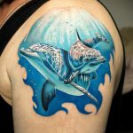 Фото тату про любовь рисунок Дельфин 03.02.2020 №105 -dolphin tattoo- tatufoto.com