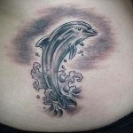 Фото тату про любовь рисунок Дельфин 03.02.2020 №174 -dolphin tattoo- tatufoto.com