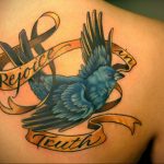Фото тату про любовь рисунок Птица 03.02.2020 №094 -bird tattoo- tatufoto.com