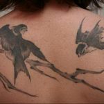 Фото тату про любовь рисунок Птица 03.02.2020 №137 -bird tattoo- tatufoto.com