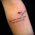 Фото тату про любовь рисунок Птица 03.02.2020 №182 -bird tattoo- tatufoto.com