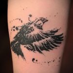 Фото тату про любовь рисунок Птица 03.02.2020 №356 -bird tattoo- tatufoto.com
