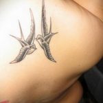 Фото тату про любовь рисунок Птица 03.02.2020 №362 -bird tattoo- tatufoto.com