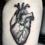 Фото тату про любовь рисунок Сердце 03.02.2020 №084 -heart tattoo- tatufoto.com