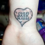 Фото тату про любовь рисунок Сердце 03.02.2020 №246 -heart tattoo- tatufoto.com