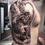 Фото тату про любовь рисунок ангела 03.02.2020 №055 -angel tattoo- tatufoto.com