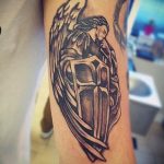 Фото тату про любовь рисунок ангела 03.02.2020 №314 -angel tattoo- tatufoto.com
