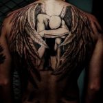 Фото тату с ангелом на спине 12.03.2020 №011 -angel tattoo on the back- tatufoto.com