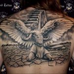 Фото тату с ангелом на спине 12.03.2020 №024 -angel tattoo on the back- tatufoto.com