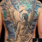 Фото тату с ангелом на спине 12.03.2020 №026 -angel tattoo on the back- tatufoto.com