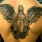 Фото тату с ангелом на спине 12.03.2020 №066 -angel tattoo on the back- tatufoto.com