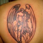 Фото тату с ангелом на спине 12.03.2020 №078 -angel tattoo on the back- tatufoto.com