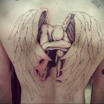 Фото тату с ангелом на спине 12.03.2020 №098 -angel tattoo on the back- tatufoto.com