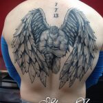 Фото тату с ангелом на спине 12.03.2020 №114 -angel tattoo on the back- tatufoto.com