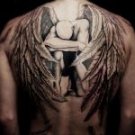 Фото тату с ангелом на спине 12.03.2020 №132 -angel tattoo on the back- tatufoto.com