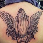 Фото тату с ангелом на спине 12.03.2020 №133 -angel tattoo on the back- tatufoto.com