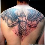 Фото тату с ангелом на спине 12.03.2020 №136 -angel tattoo on the back- tatufoto.com