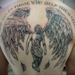 Фото тату с ангелом на спине 12.03.2020 №137 -angel tattoo on the back- tatufoto.com