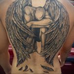 Фото тату с ангелом на спине 12.03.2020 №154 -angel tattoo on the back- tatufoto.com