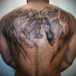 Фото тату с ангелом на спине 12.03.2020 №161 -angel tattoo on the back- tatufoto.com