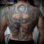 Фото тату с ангелом на спине 12.03.2020 №185 -angel tattoo on the back- tatufoto.com