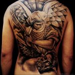 Фото тату с ангелом на спине 12.03.2020 №198 -angel tattoo on the back- tatufoto.com