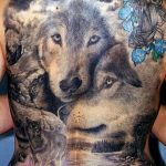 Фото тату с животным на спине 12.03.2020 №014 -animal tattoos- tatufoto.com