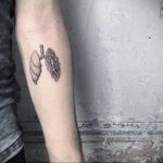 Фото татуировки с легкими человека 23.03.2020 №073 -lung tattoos- tatufoto.com