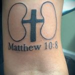 Фото татуировки с почкой человека 26.03.2020 №005 -kidney tattoo- tatufoto.com
