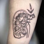 Фото татуировки с почкой человека 26.03.2020 №018 -kidney tattoo- tatufoto.com