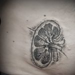 Фото татуировки с почкой человека 26.03.2020 №038 -kidney tattoo- tatufoto.com