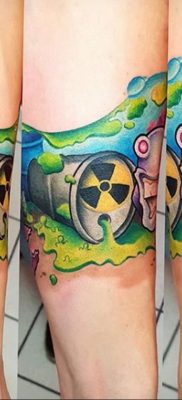 Фото Тату со знаком радиации 26.04.2020 №004 -Radiation Tattoo- tatufoto.com