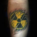 Фото Тату со знаком радиации 26.04.2020 №032 -Radiation Tattoo- tatufoto.com