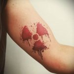 Фото Тату со знаком радиации 26.04.2020 №034 -Radiation Tattoo- tatufoto.com
