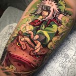 Фото тату на руке с изображением Джирайи и Гамабунты из аниме "Naruto". Джирайя сидит на спине огромной жабы Гамабунты.
