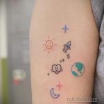 Фото татуировки з планетой Земля 22.04.2020 №003 -planet earth tattoo- tatufoto.com