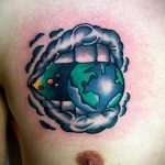 Фото татуировки з планетой Земля 22.04.2020 №059 -planet earth tattoo- tatufoto.com