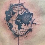 Фото татуировки з планетой Земля 22.04.2020 №096 -planet earth tattoo- tatufoto.com