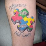 Фото татуировки пазл ко дню аутистов 02.04.2020 №025 -autism puzzle tattoo- tatufoto.com