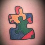Фото татуировки пазл ко дню аутистов 02.04.2020 №053 -autism puzzle tattoo- tatufoto.com