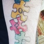 Фото татуировки пазл ко дню аутистов 02.04.2020 №063 -autism puzzle tattoo- tatufoto.com