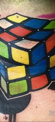 Фото Татуировки с Кубиком Рубика 16.05.2020 №048 -Rubik Cube Tattoo- tatufoto.com